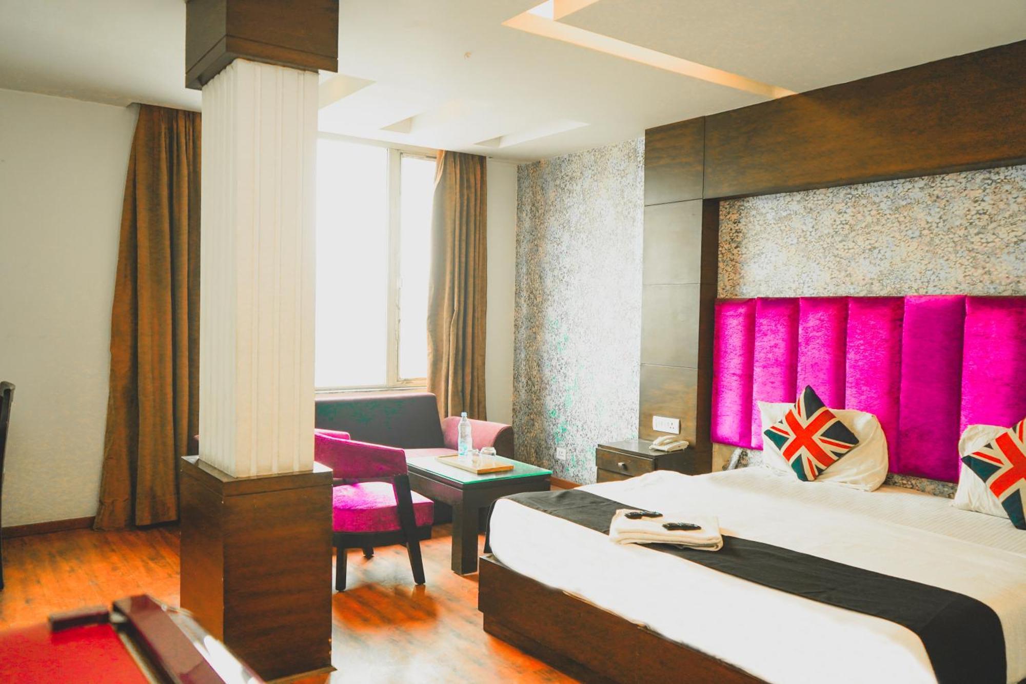 Hotel Sukoon - Ramesh Nagar Neu-Delhi Exterior foto